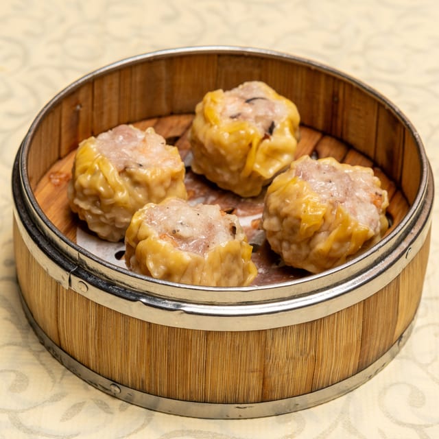 燒賣 [Pork Shrimp Siu Mai].