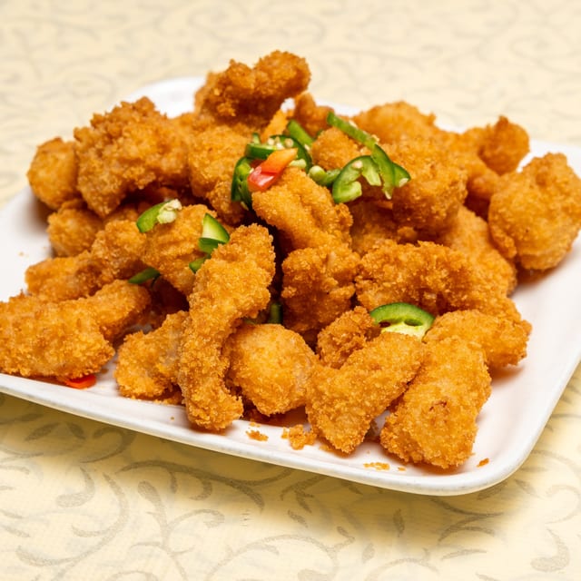 椒鹽龍利球 [Salt & Pepper Fried Fish Fillet] Lunch.