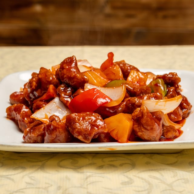 咕嚕肉 [Sweet & Sour Pork] Lunch.